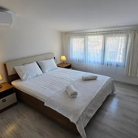 Appartement Riverside Suits- 7 Ile Evinizde Gibi *
