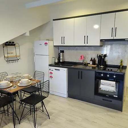 Riverside Suits- 7 Ile Evinizde Gibi